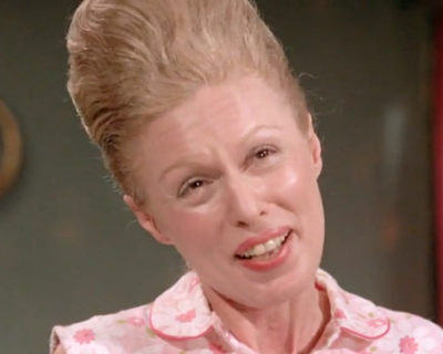 NYC Starlets – Part 1: Ultramax – Queen of the Swingers!